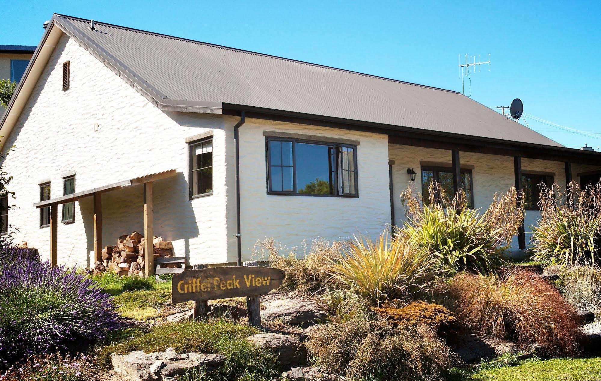 Criffel Peak View Bed And Breakfast Wanaka Esterno foto